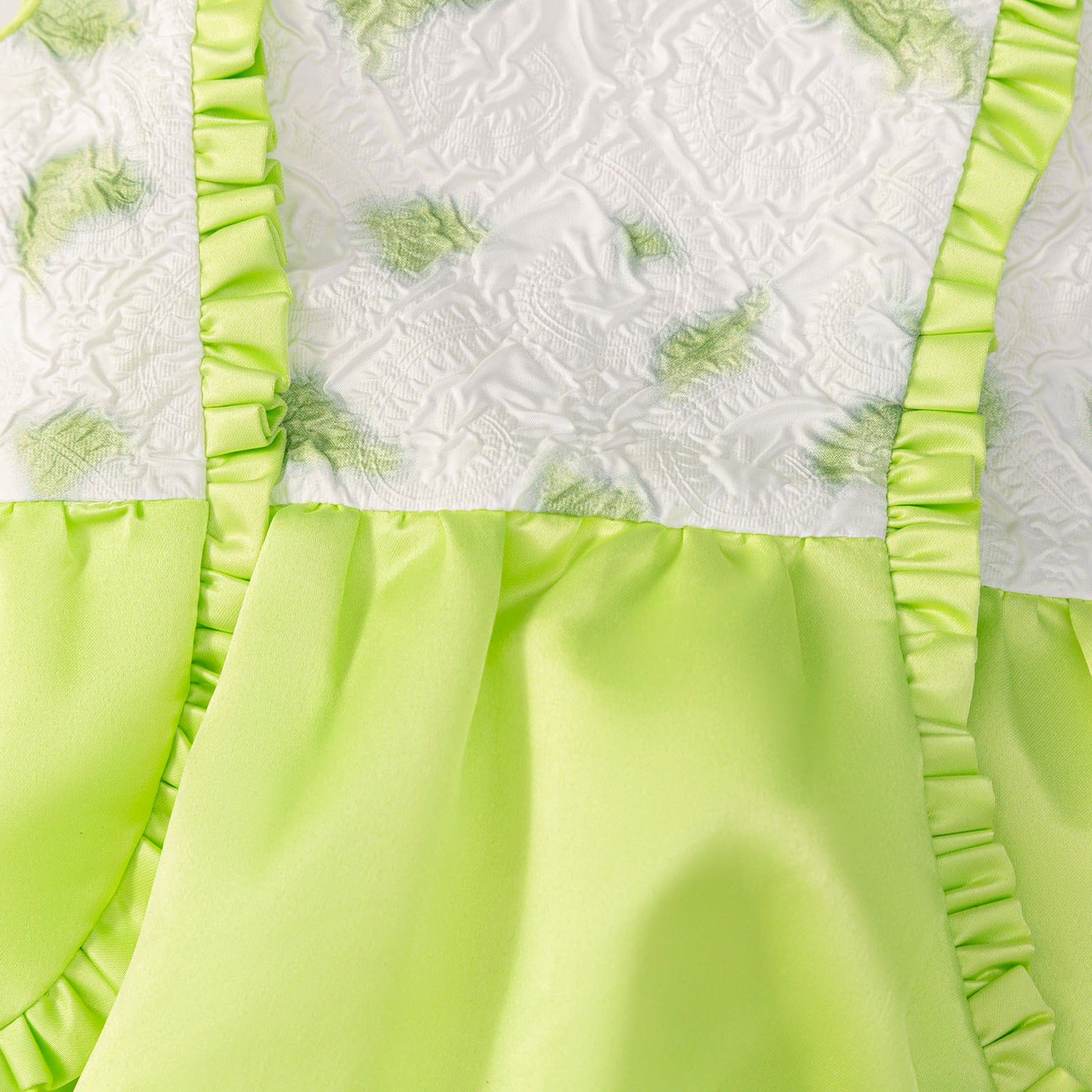 2024 new baby onesie baby climbing clothes newborn fart clothes satin printed girls babydress