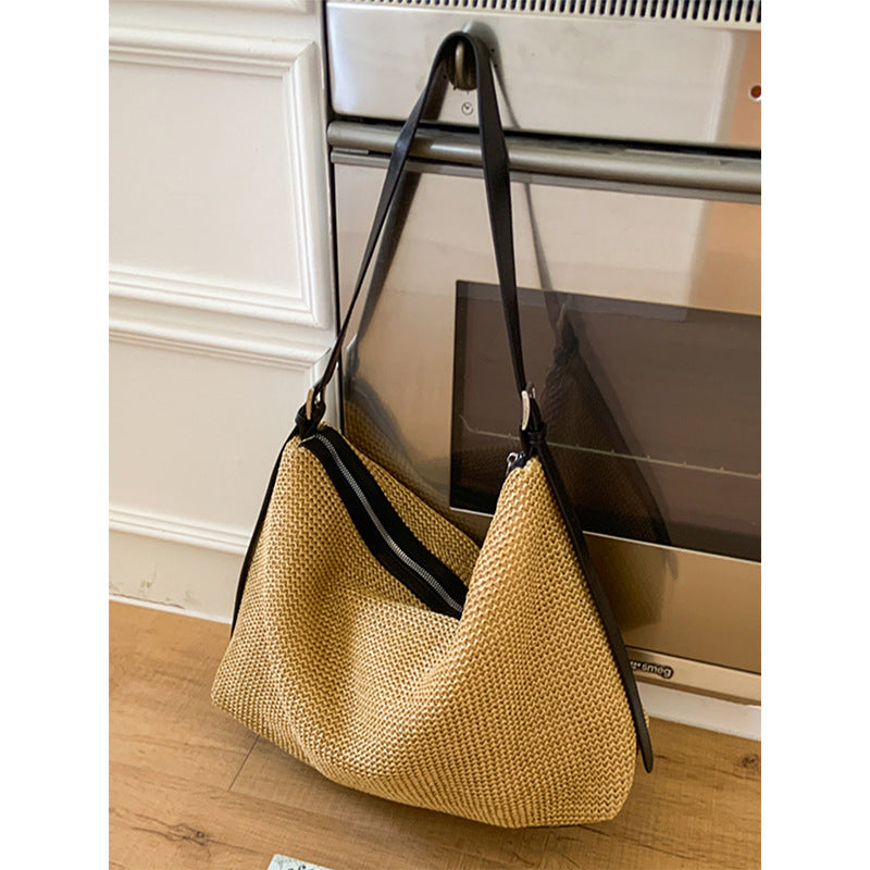 This year, the popular straw bag women's 2025 new large-capacity shoulder messenger tote seaside vacation beach bag