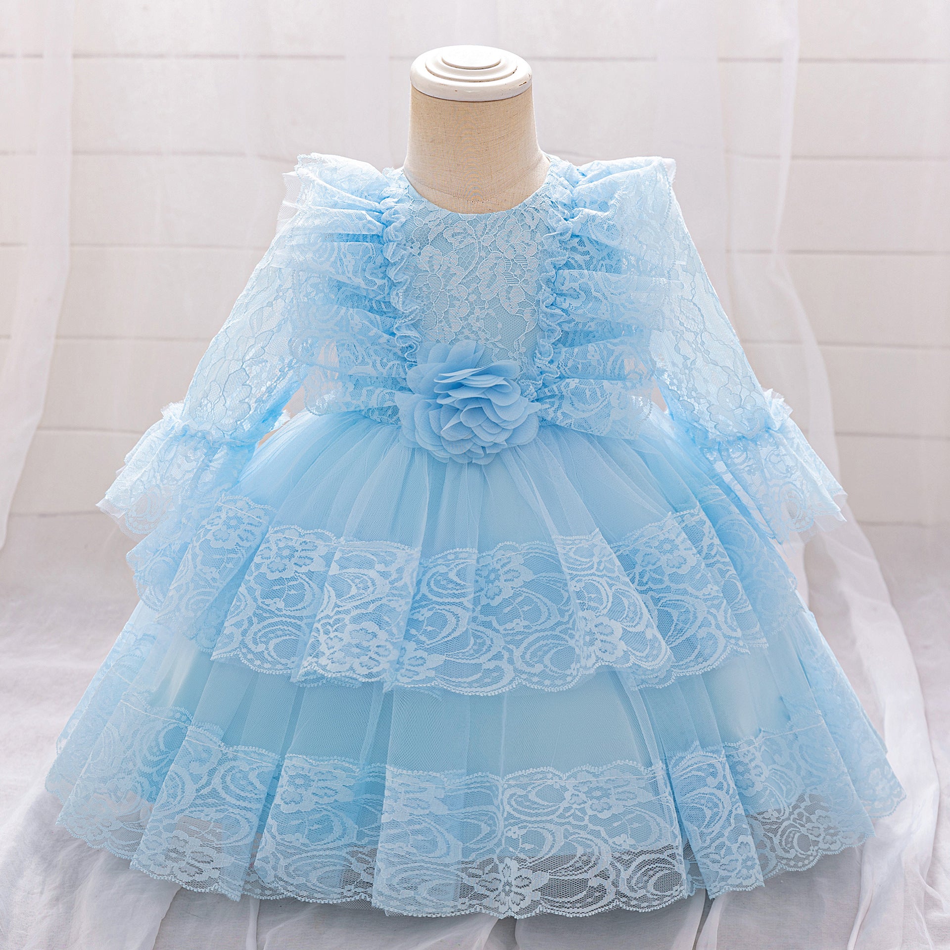 Cross-border new girls' princess dress lace pleated girls' dress one-year-old banquet dress long-sleeved hollow dress