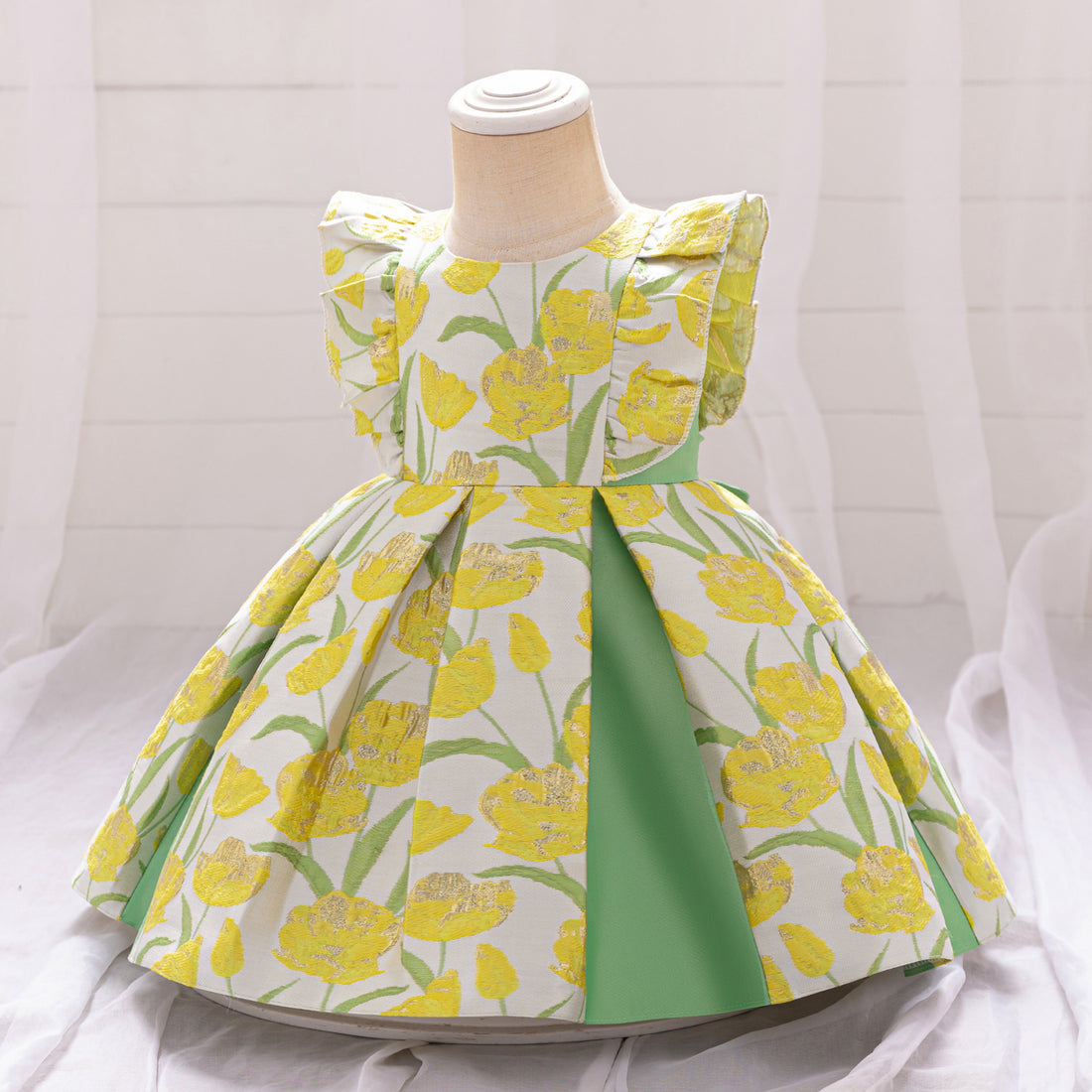 Europe and the United States new baby dress baby year old printed flower children's dress skirt children's birthday party 100 days wash dress