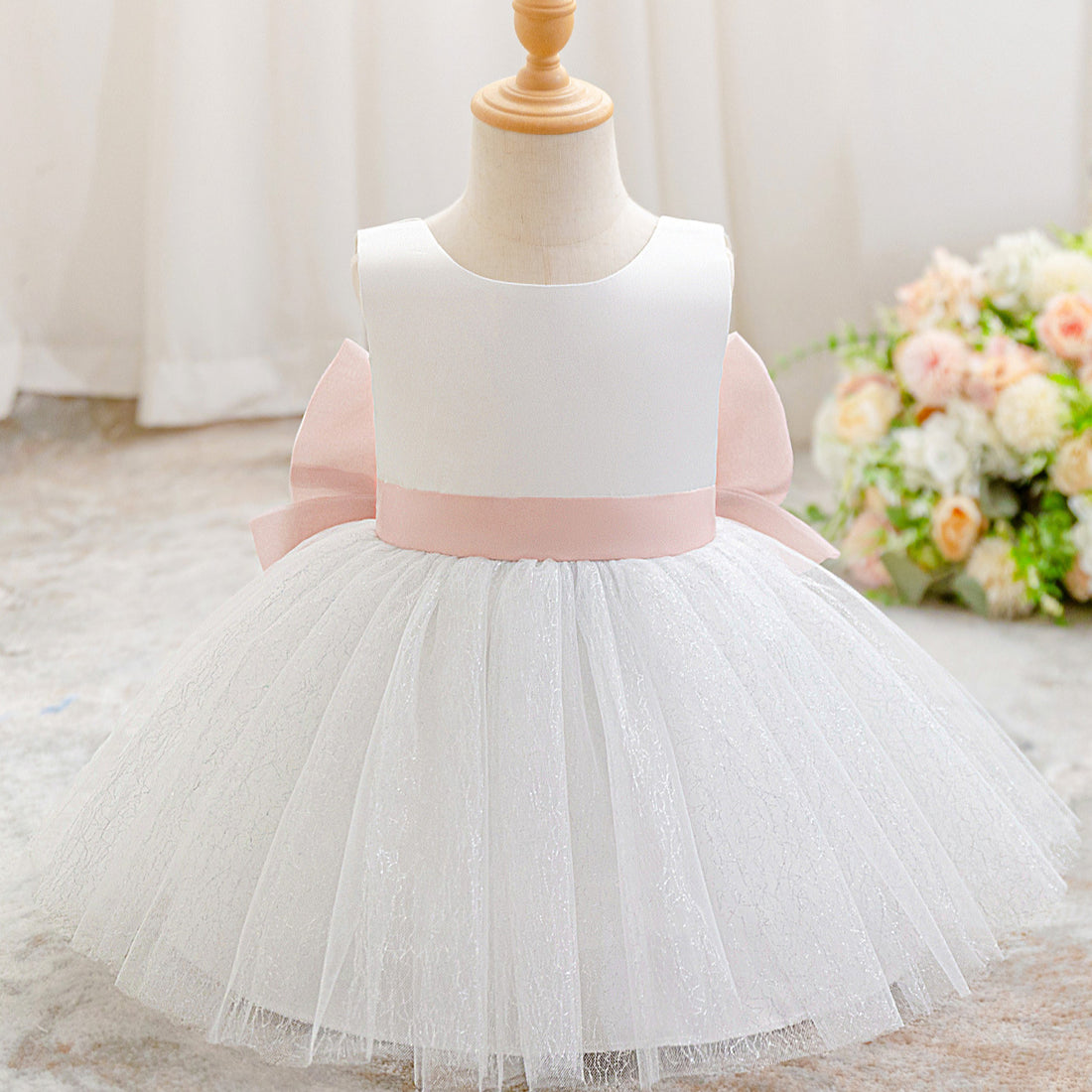 European and American style children's clothing new tutu skirt performance clothes girls dress high-end dress performance clothes princess skirt