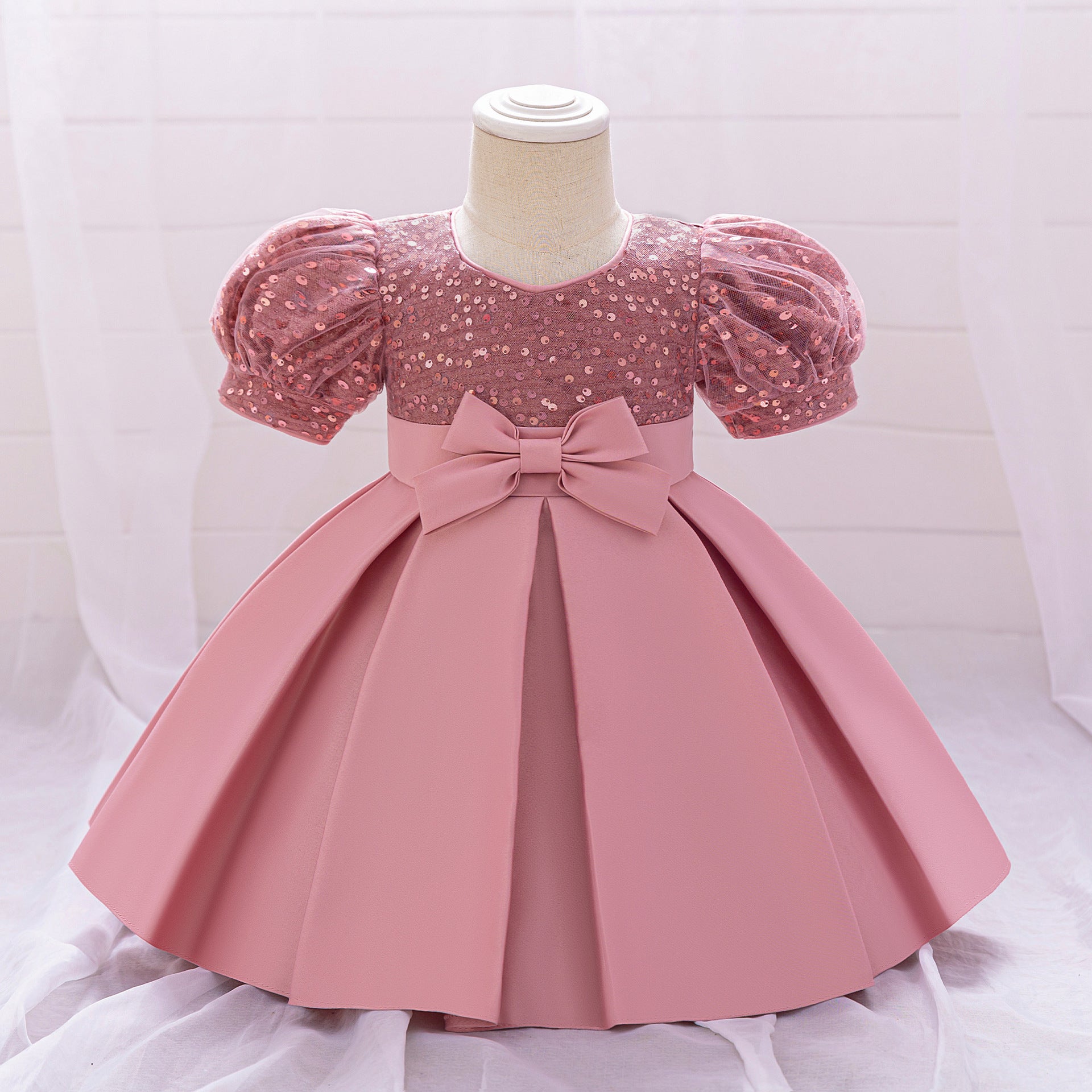 Baby's first year dress sequined wedding dress, children's birthday party princess dress, little girl host dress