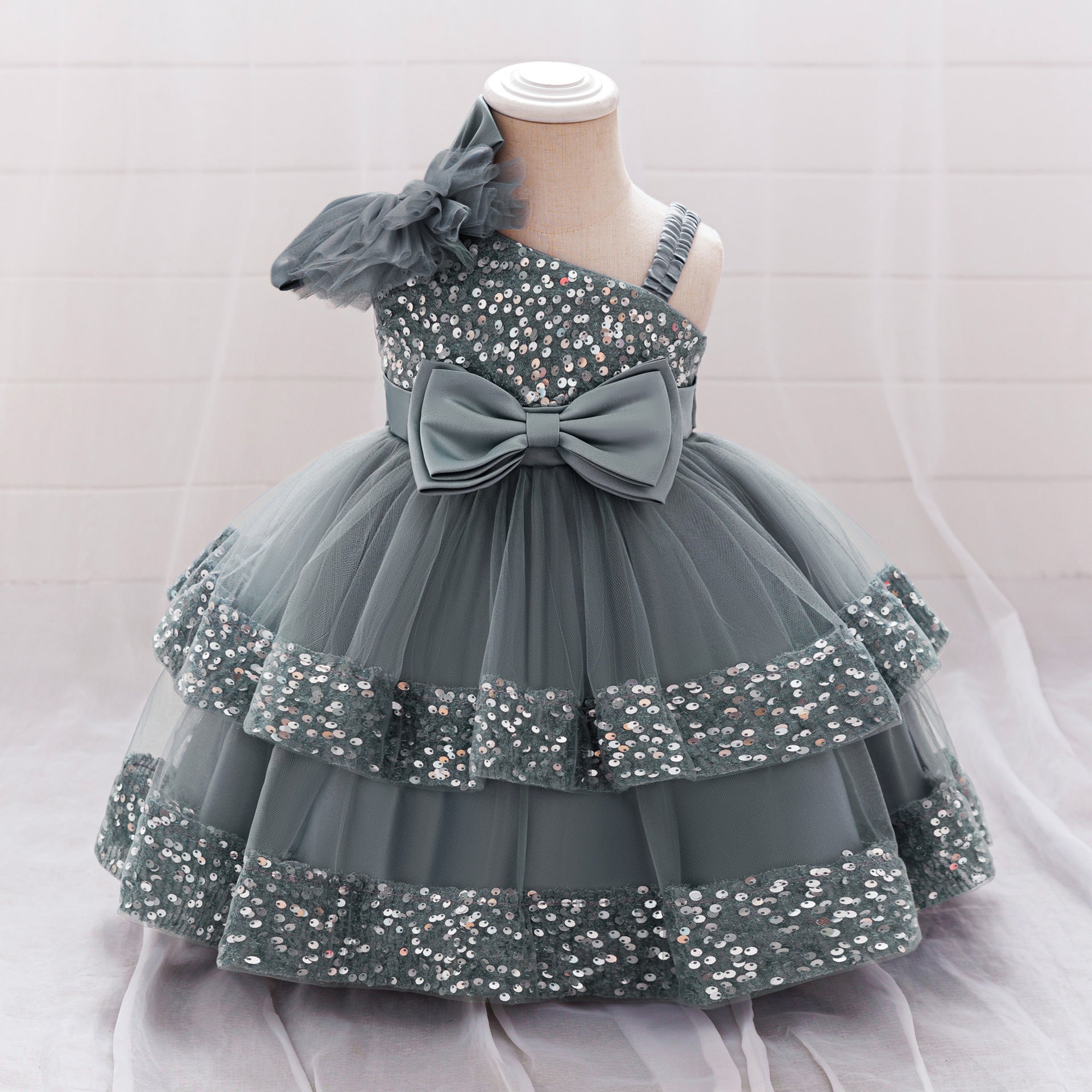 European and American children's princess dress dress flower children's clothing mesh skirt birthday one-year-old clothing dress summer wholesale