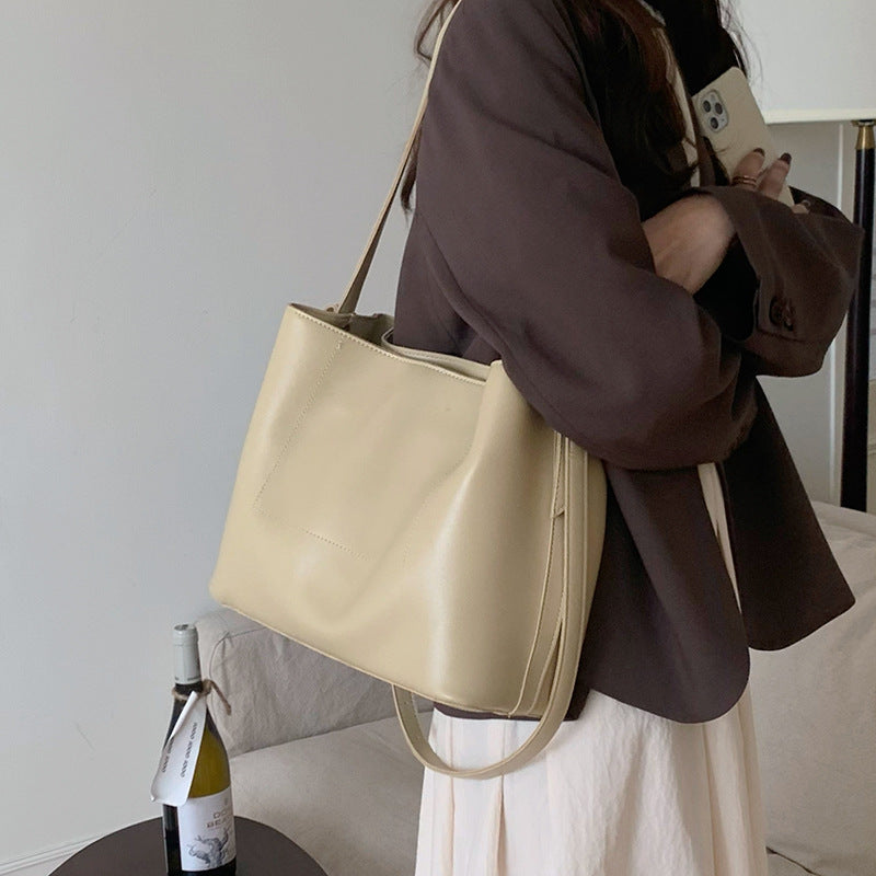 Trendy Large-Capacity Bucket Bag – Stylish & Versatile