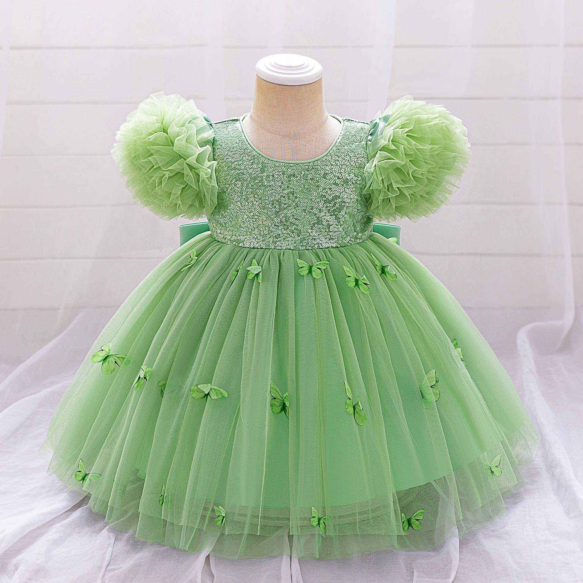 Cross-border infant dress princess dress one-year-old baby 100-day banquet dress butterfly bubble sleeve wedding dress