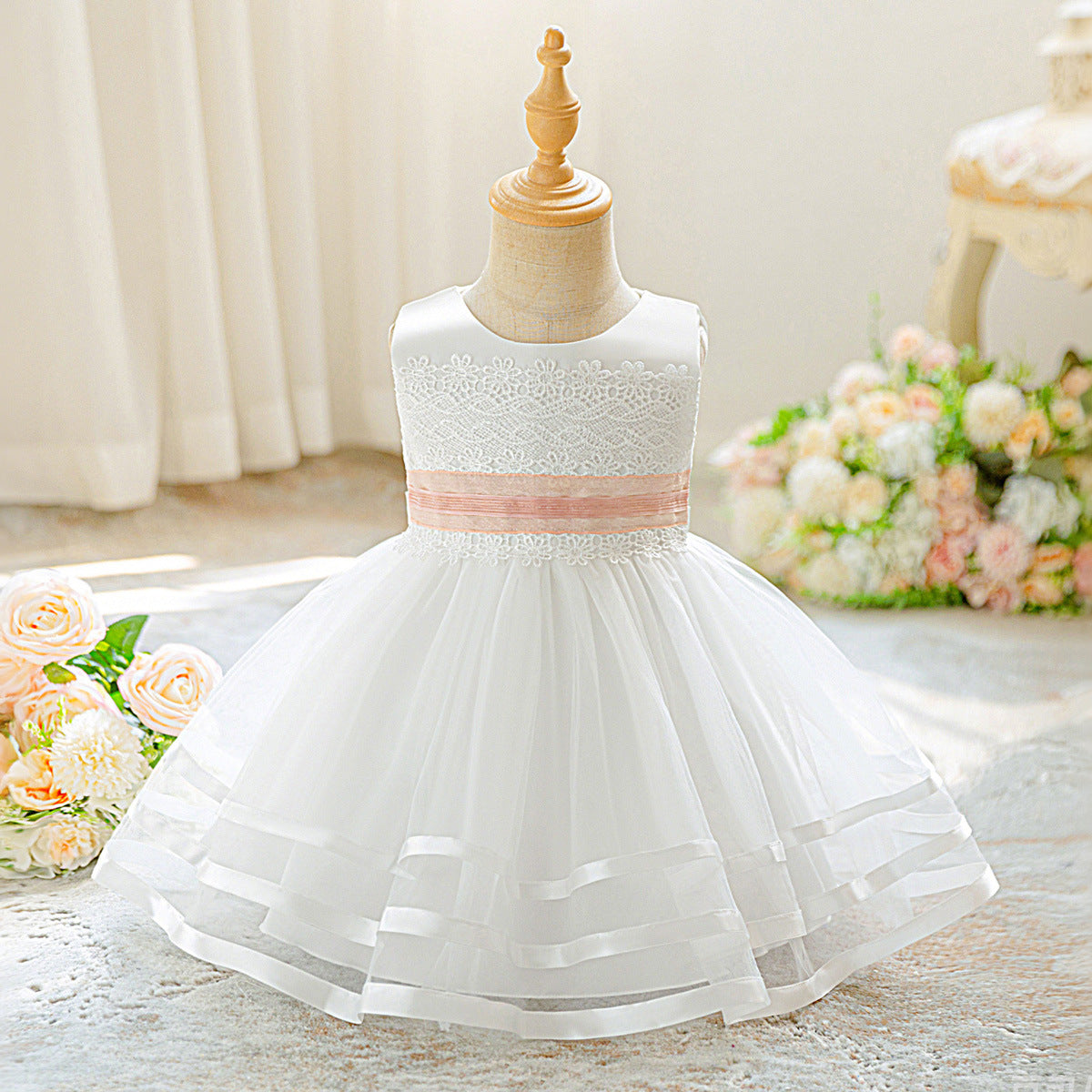 Amazon flower girl dress, children's handmade embroidered mesh tutu skirt, princess dress, children's washing dress, one piece is sent on behalf of others.