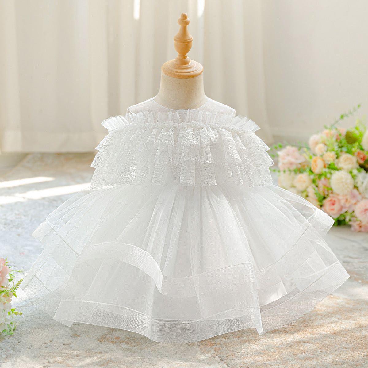 Children's dress 2025 new girls princess dress sweet foreign little girl fluffy girls piano performance clothes