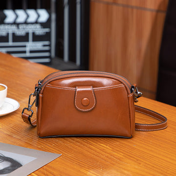 Retro Oil Wax Crossbody Bag – Stylish & Compact