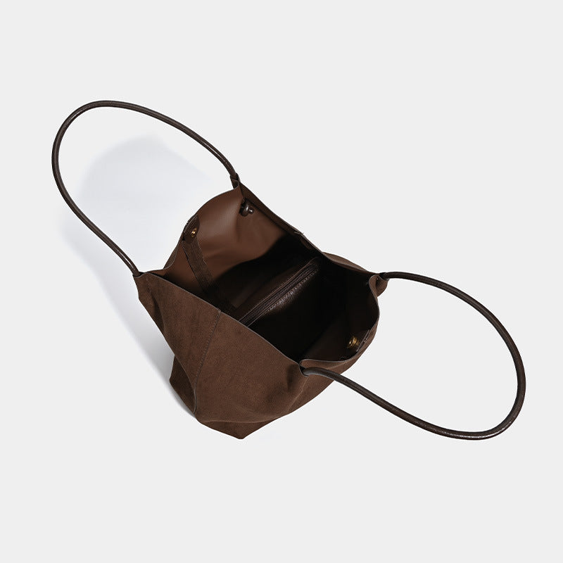 Autumn and winter retro tote bag women's 2025 new shoulder bag, high-end sense, large-capacity work commute armpit bag