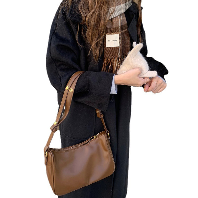 Soft Underarm Shoulder Bag – Trendy & Versatile