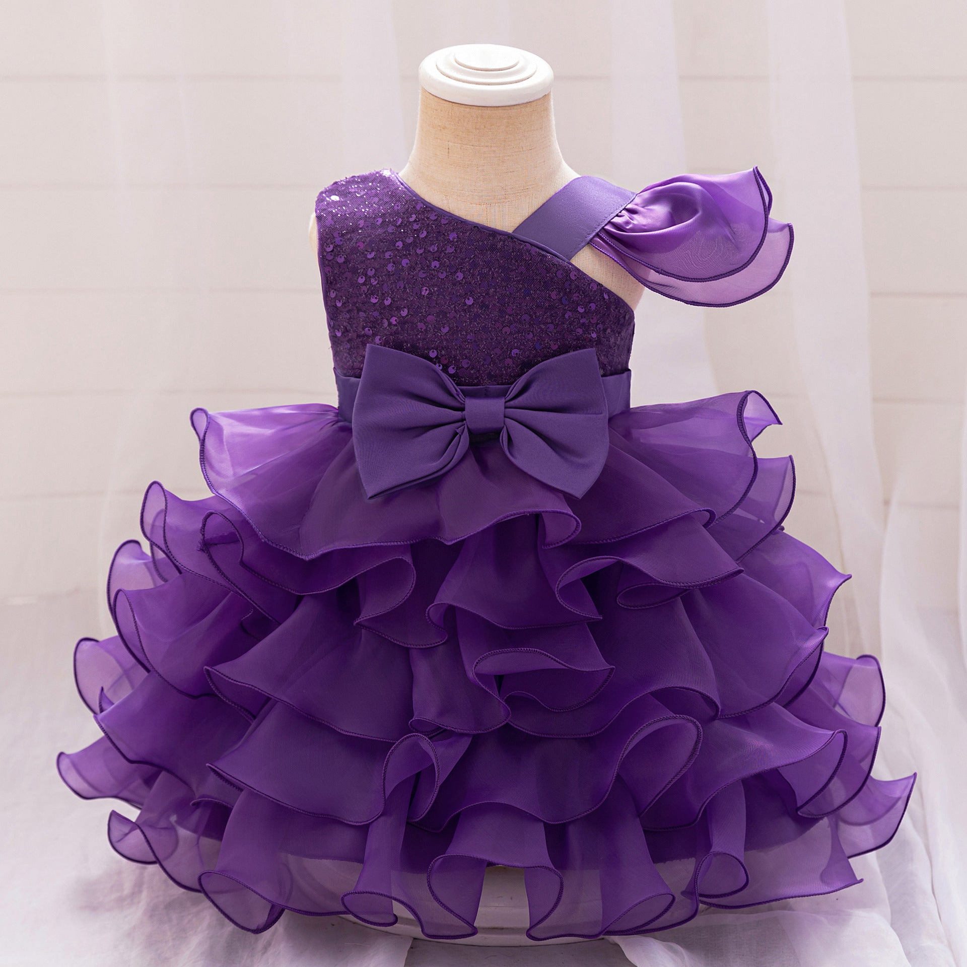 Amazon's new baby dress princess dress irregular slanted shoulder sequins cake skirt bow tutu skirt