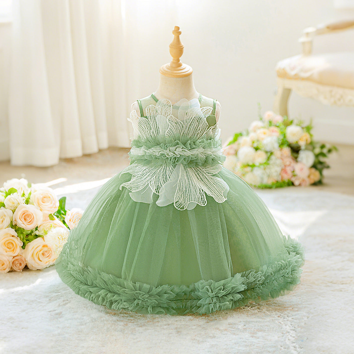 ins new girls dress summer children's clothing, sweet three-dimensional big flower decorative mesh splicing sleeveless princess dress